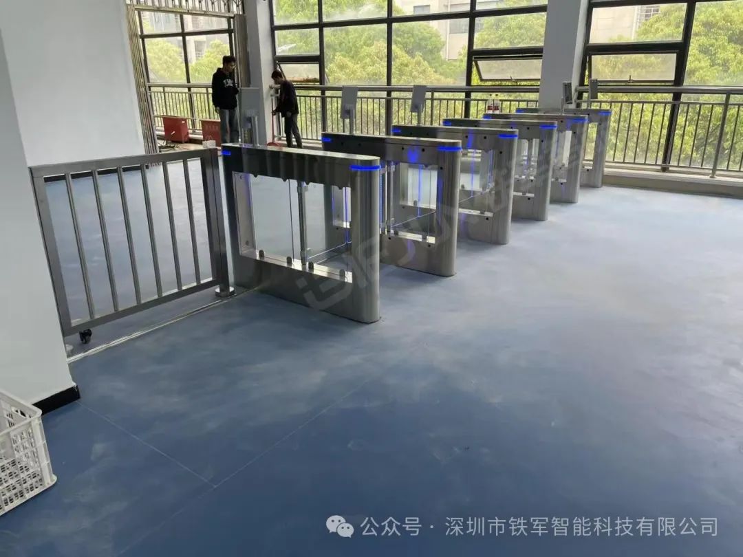 無(wú)感通行+實(shí)時(shí)預(yù)警：閘機(jī)如何為校園安全加碼？